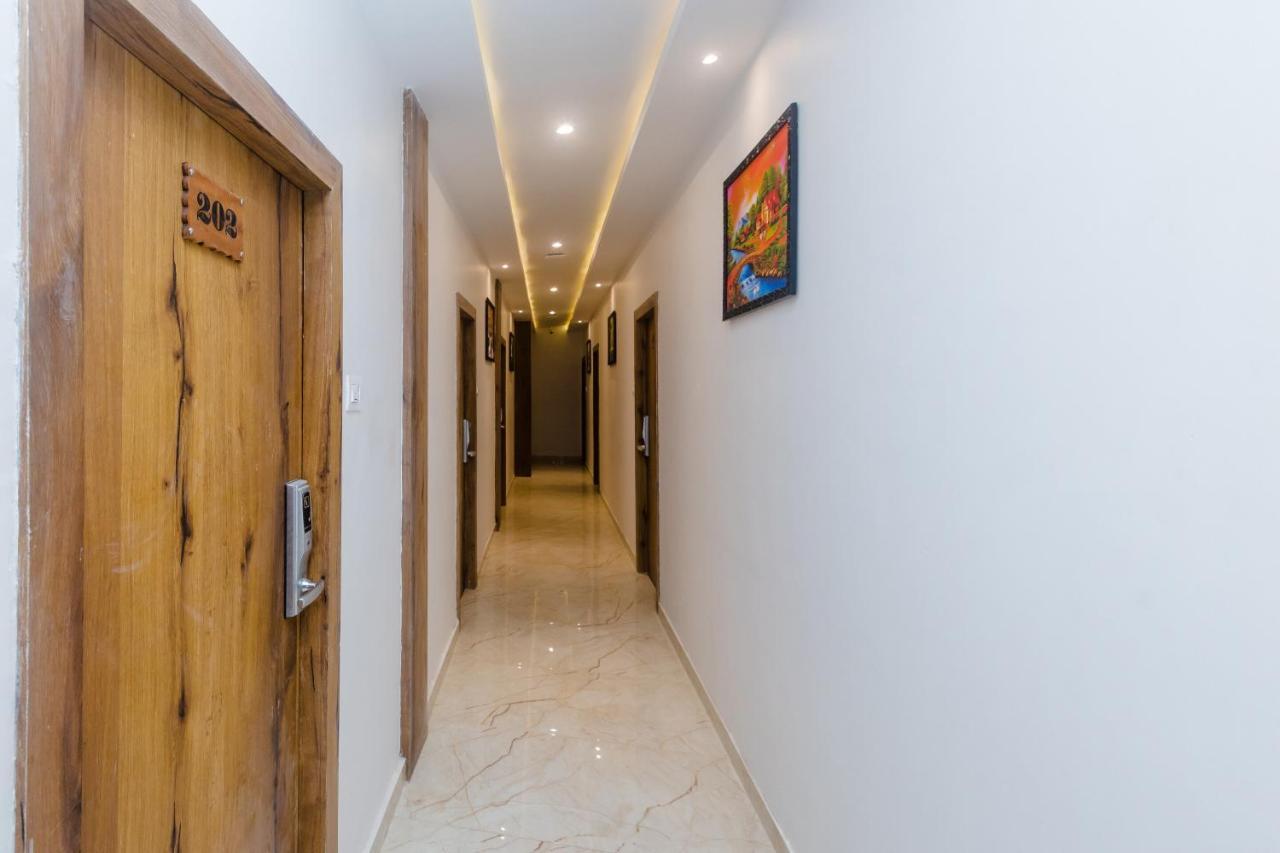 Hotel Riva International Goregaon- Near Nesco Bombay Extérieur photo