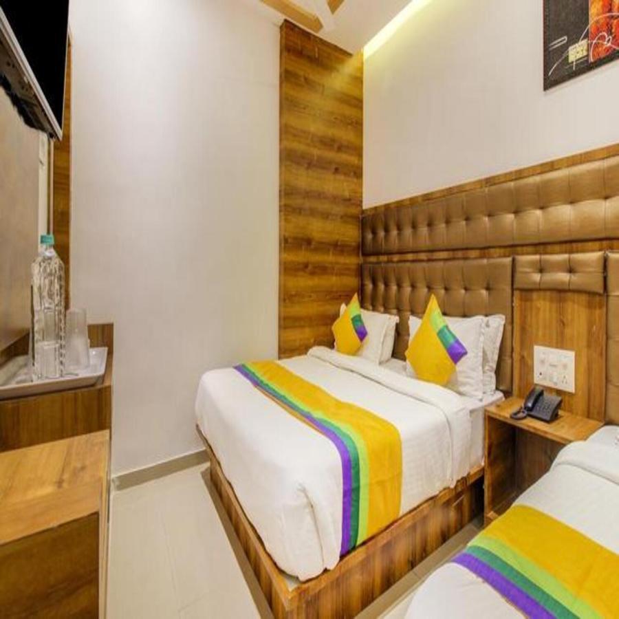 Hotel Riva International Goregaon- Near Nesco Bombay Extérieur photo
