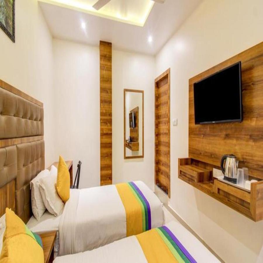 Hotel Riva International Goregaon- Near Nesco Bombay Extérieur photo