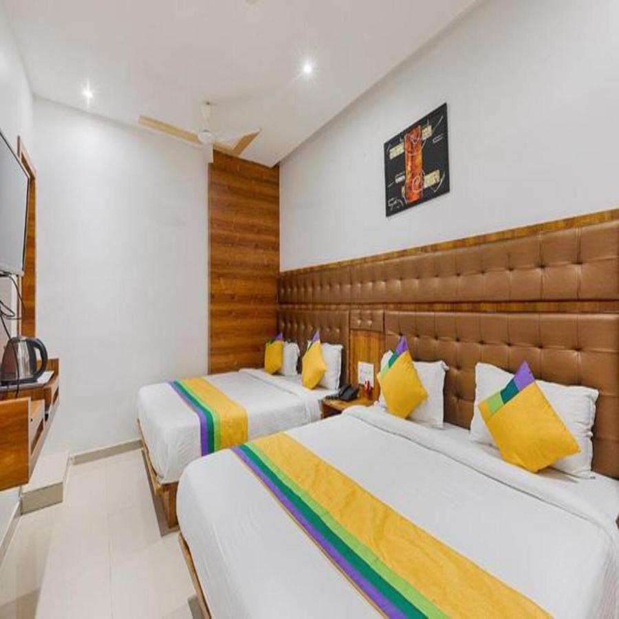 Hotel Riva International Goregaon- Near Nesco Bombay Extérieur photo