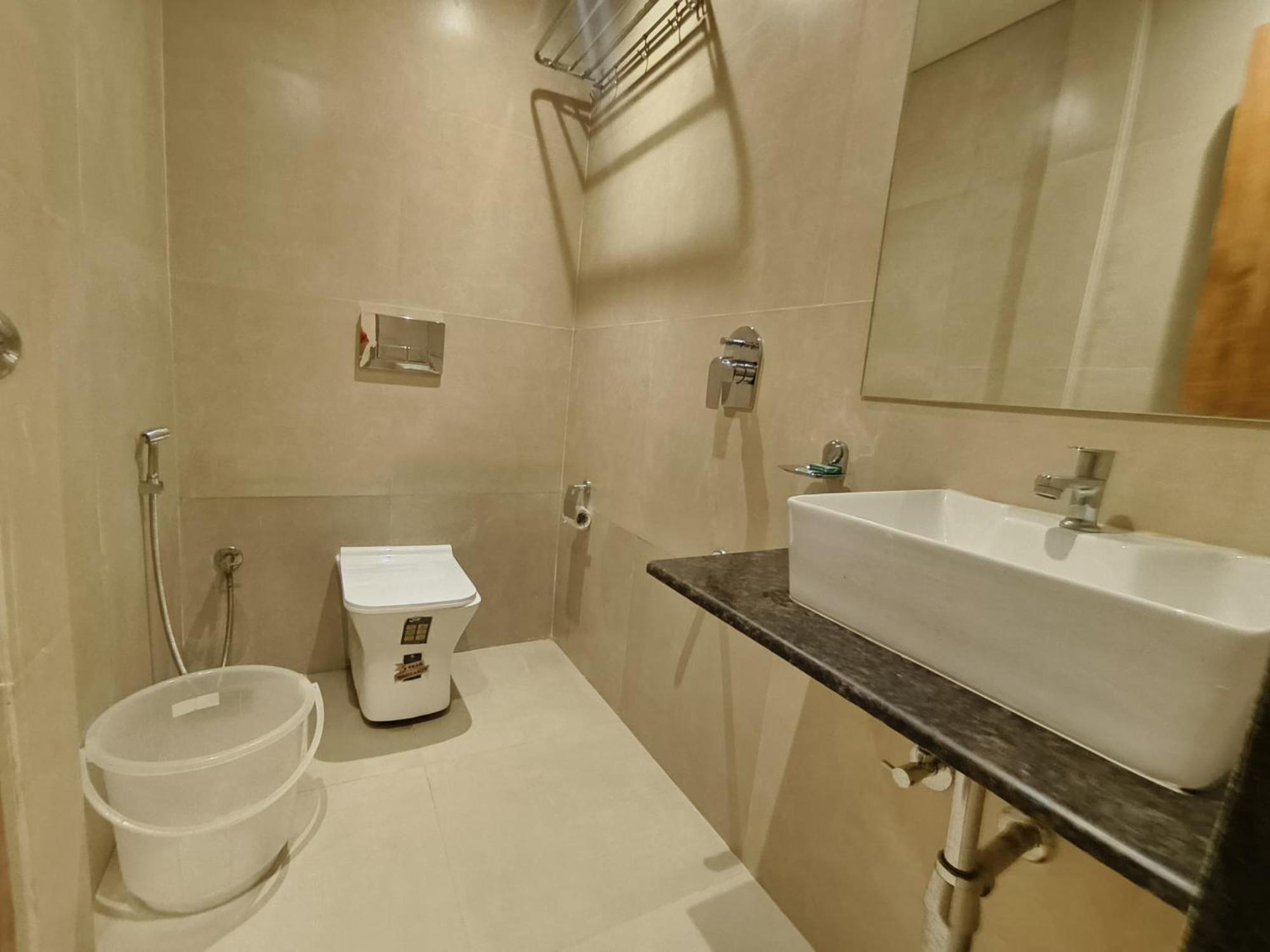 Hotel Riva International Goregaon- Near Nesco Bombay Extérieur photo