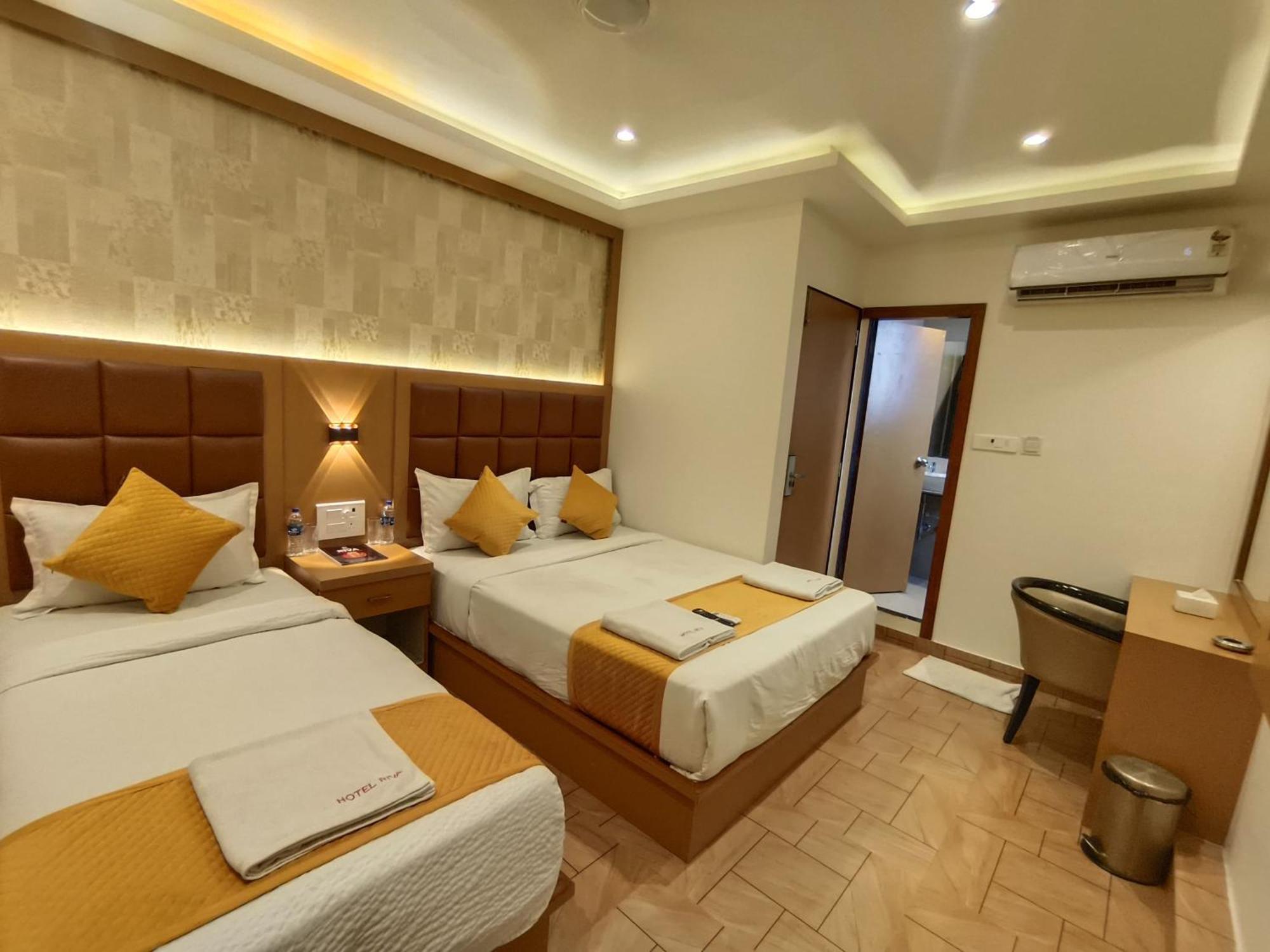 Hotel Riva International Goregaon- Near Nesco Bombay Extérieur photo